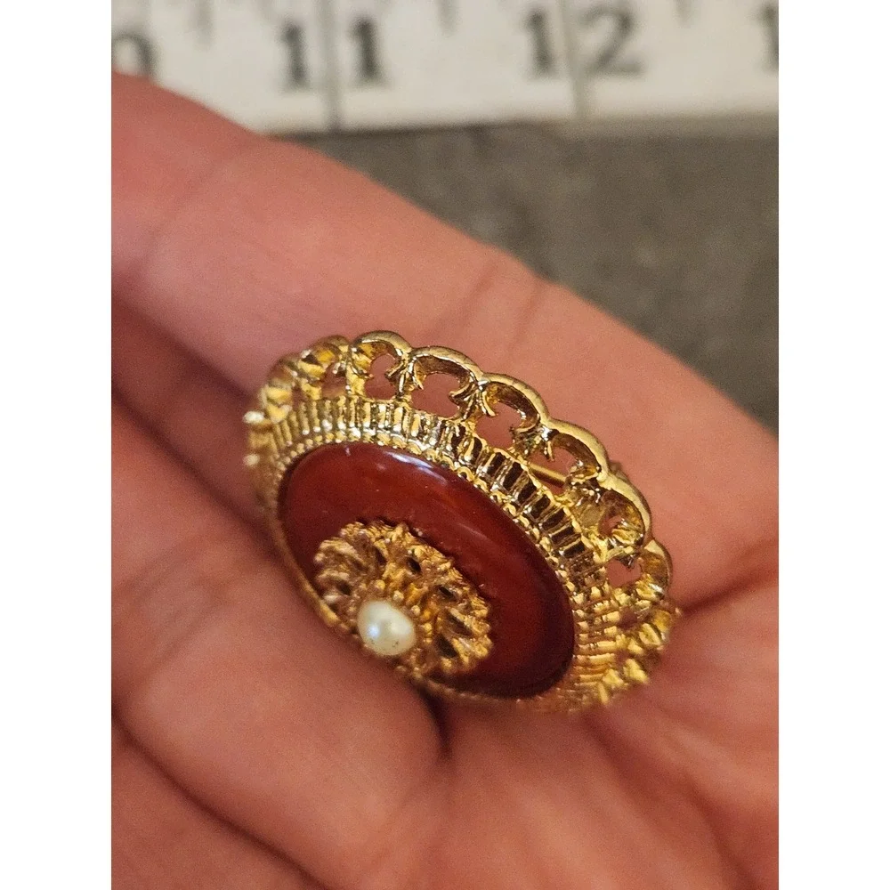 Sarah Coventry Brooch Gold Tone Orange Stone Faux Carnelian Pearl Jewelry‎ VTG